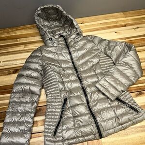Calvin Klein Lightweight Packable Puffer Jacket